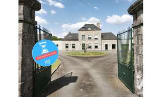 Maison 12 Pièces 228 m² à vendre à Aron (53440)