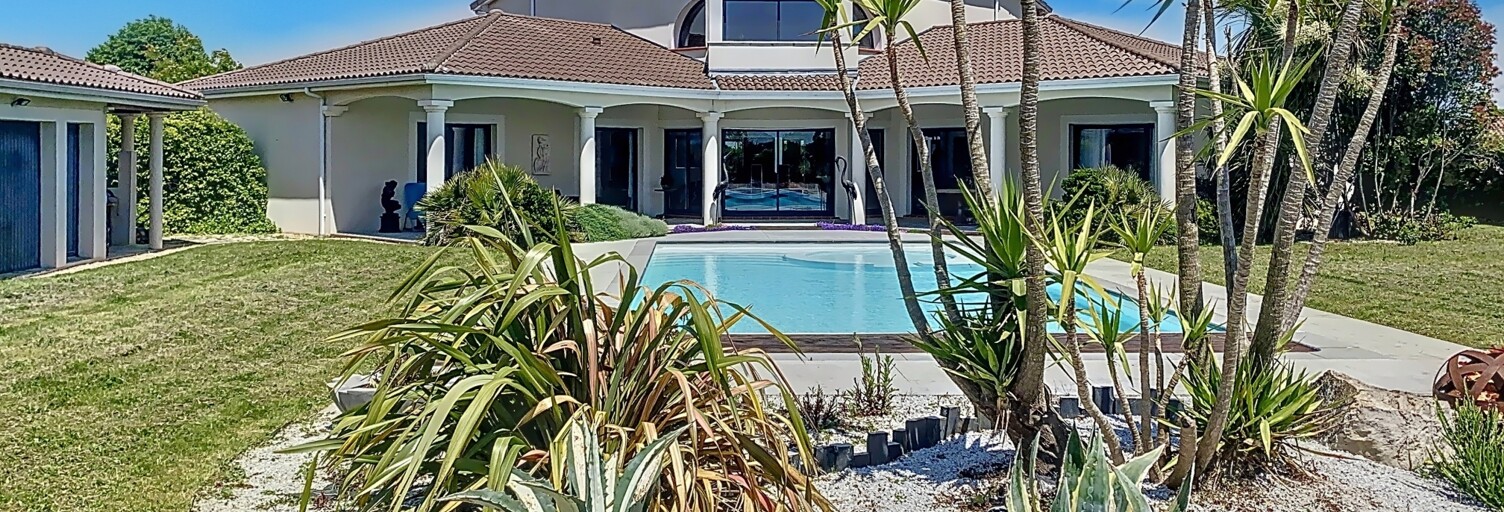 Maison 6 Pièces 243 m² à vendre à Bretx (31530)