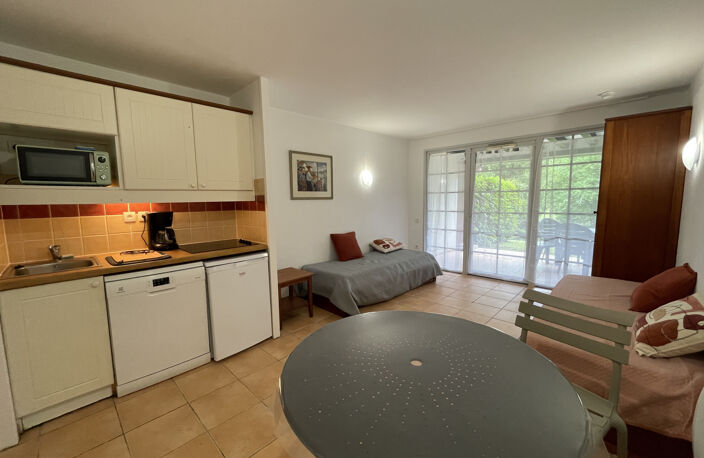 Appartement T1 bis meublé et équipé proche centre ville. — photo 2