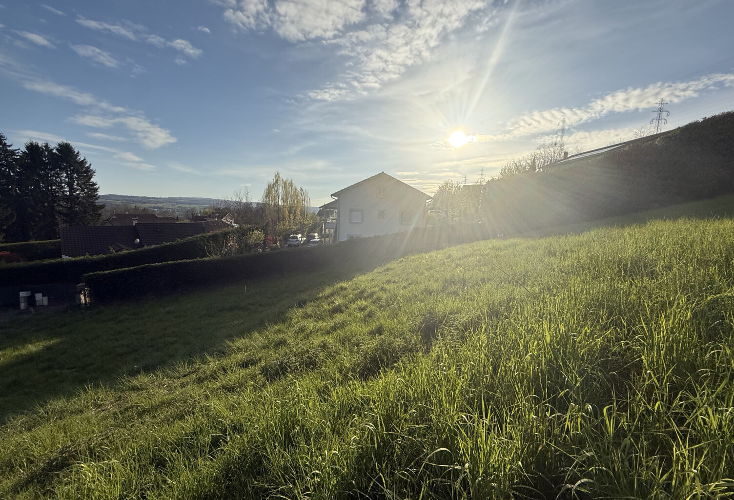 Terrain constructible au calme sur les hauteurs de La Tour Du Pin — photo 1
