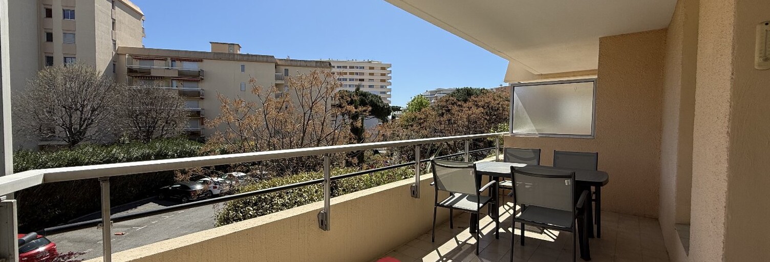 Appartement 1 Pièce 37 m² à vendre à Fréjus (83600)