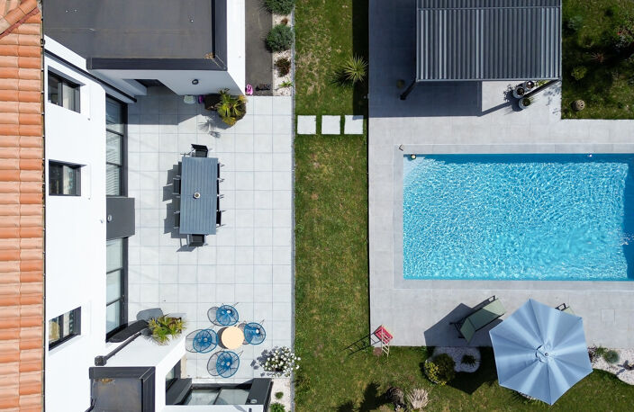 LA PRESTIGIEUSE — photo 2