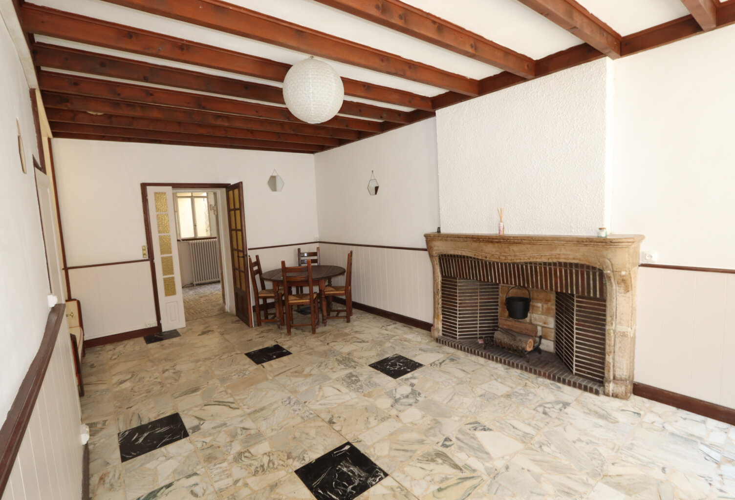 Maison individuelle spacieuse avec cour dans le centre de La — photo 1