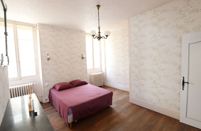 Maison individuelle spacieuse avec cour dans le centre de La — photo 4