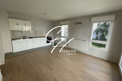 Appartement 3 pièces 938 €