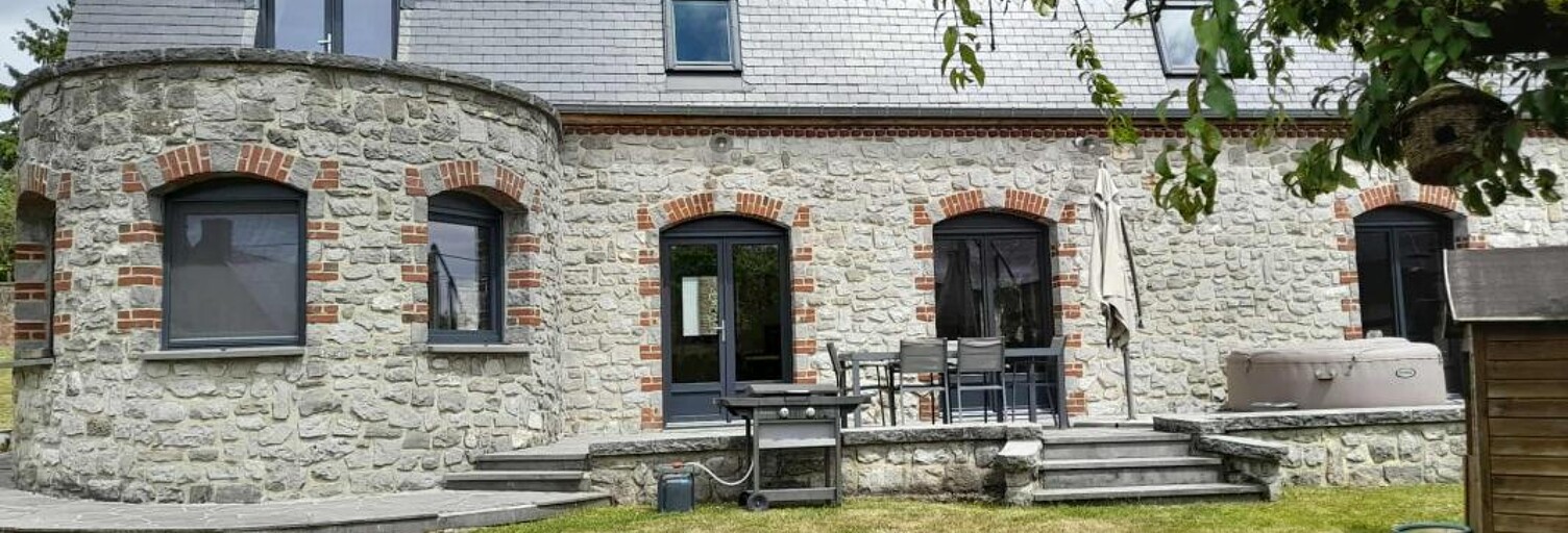Maison 7 Pièces 176 m² à vendre à Floyon (59219)