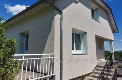 Maison 6 pièces 710 €