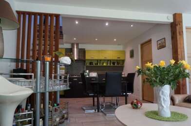 Maison 3 pièces 840 €