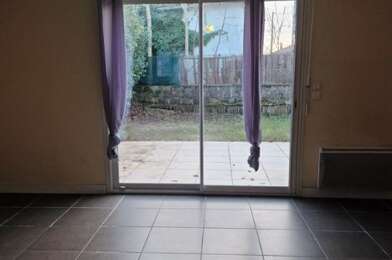 Maison 4 pièces 820 €