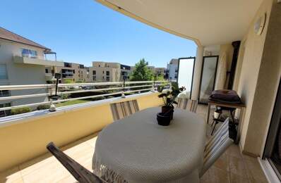 Appartement T3 avec grande terrasse — photo du bien