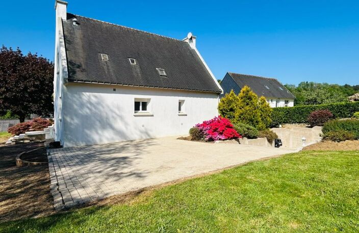 maison familiale à fort potentiel : Beaux volumes à personnaliser — photo 2