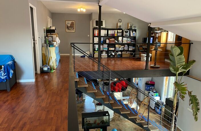 Belle maison en bois et son gîte, situation idéale ! — photo 2