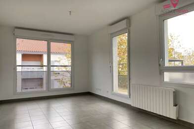 Appartement 3 pièces 760 €