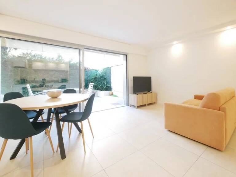 Magnifique appartement 2 pièces de 46m² avec terrasse et jardin — photo 1