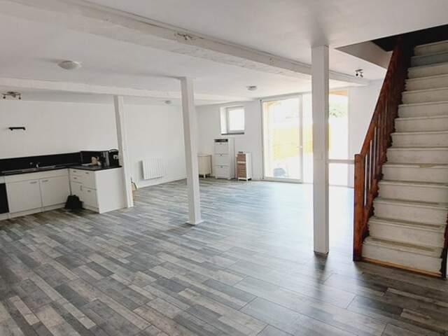 Dpt Charente Maritime (17), à vendre MATHA centre ville maison P4   - Pour investisseurs — photo du bien