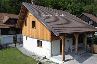 Maison 4 pièces 2400 €