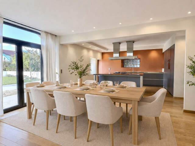 Maison à vendre 8 pièces ORNEX (01) — photo du bien