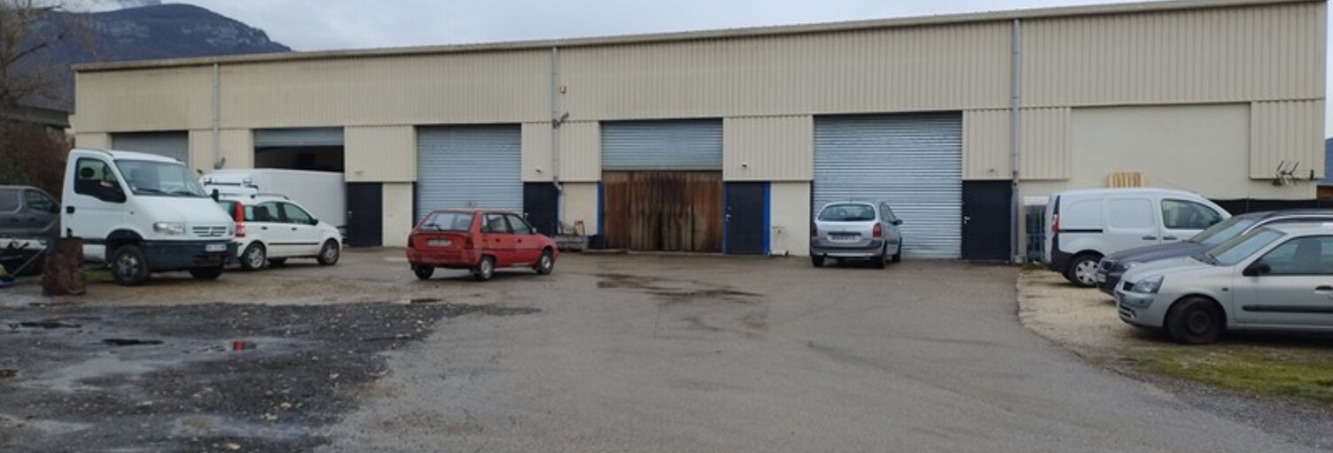 Local industriel 1 Pièce 90 m² à louer à Saint-Vincent-de-Mercuze (38660)