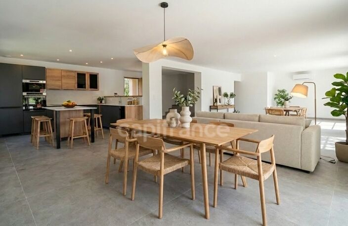 Maison à vendre 6 pièces FONTVIEILLE (13) — photo 4