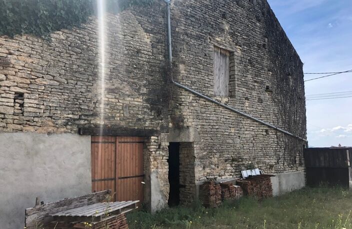 Grange avec cour et jardin proche MONTBARD (21500) — photo 3