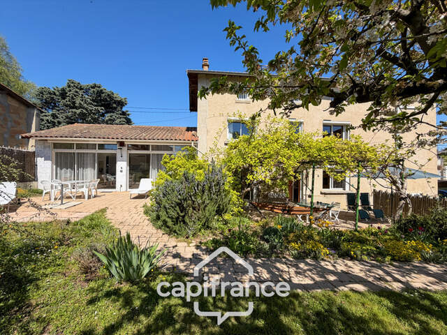 Maison à vendre 8 pièces SAINT PRIM (38) — photo du bien