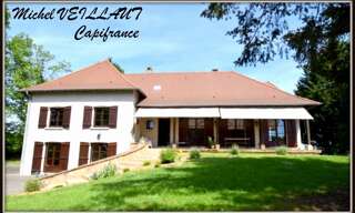 Maison 16 Pièces 365 m² à vendre à Cronat (71140)