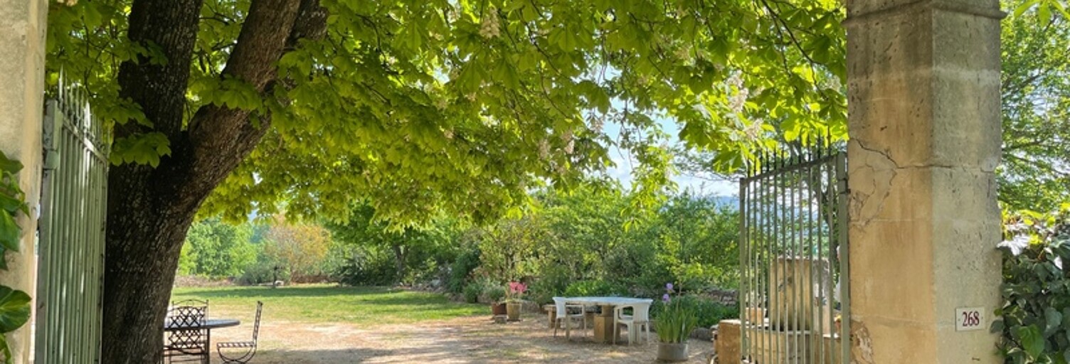 Maison 6 Pièces 228 m² à vendre à Roussillon (84220)