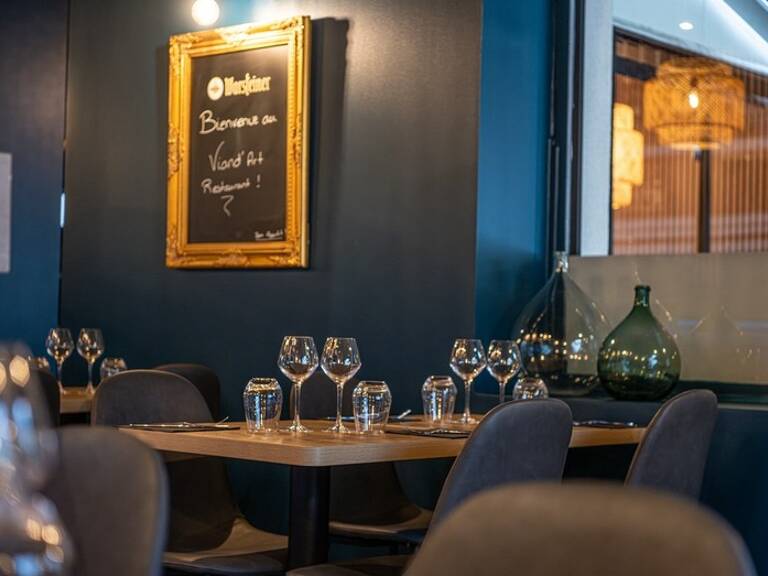 Fonds de commerce Restaurant à vendre LA TERRASSE (38) — photo 1