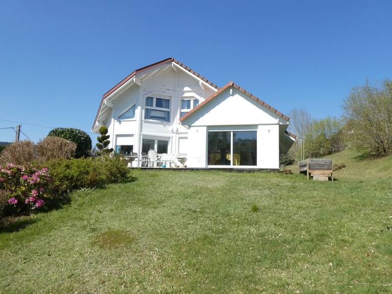 GERARDMER (88) Chalet haut de gamme T6 de 150m², terrain 1450m² — photo 1
