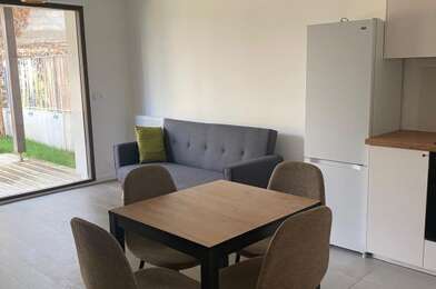 Appartement 2 pièces 1215 €