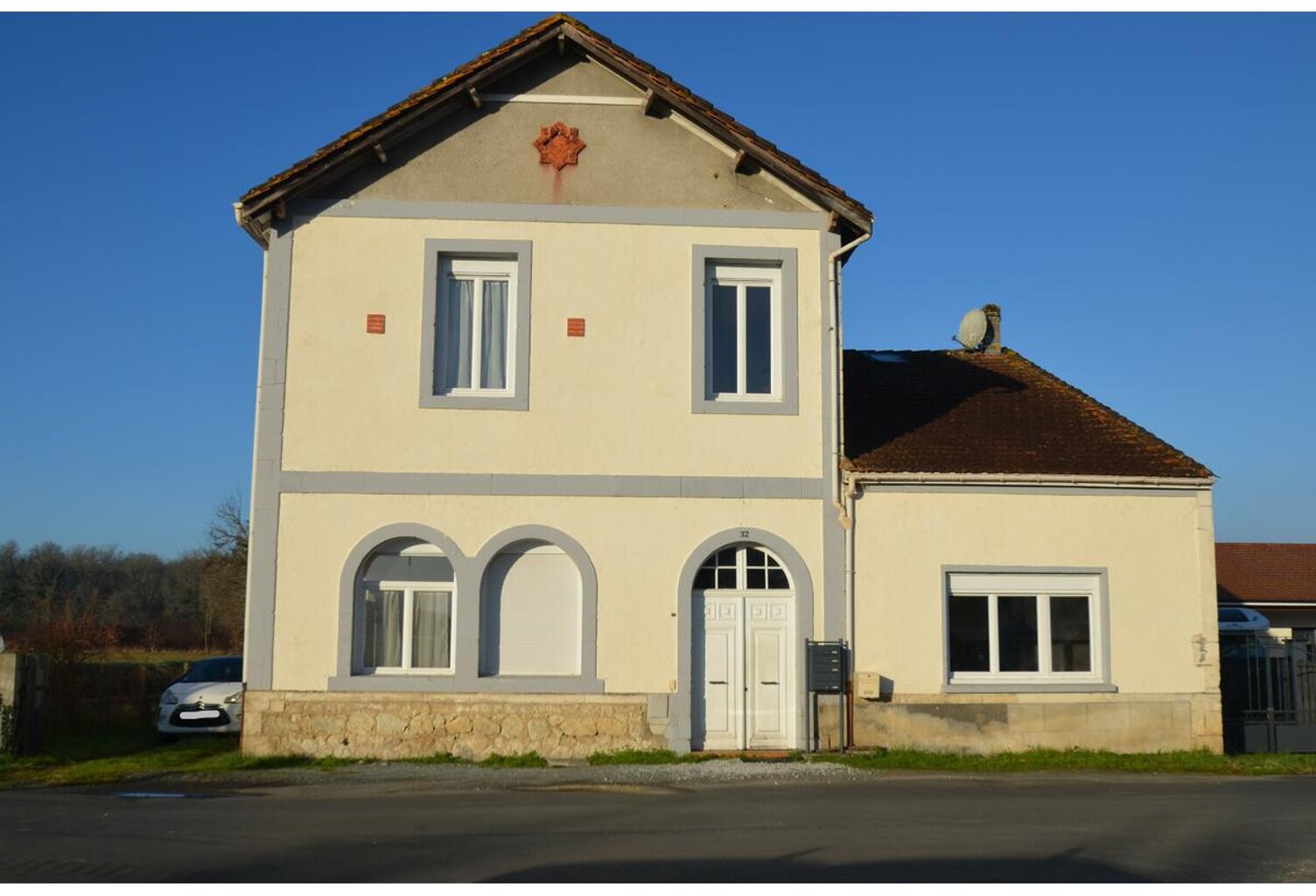 Immeuble F12 — photo 1
