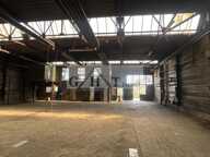 Entrepôt Bureaux A louer — photo 2