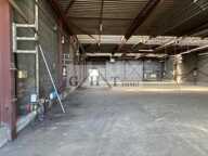 Entrepôt Bureaux A louer — photo 3