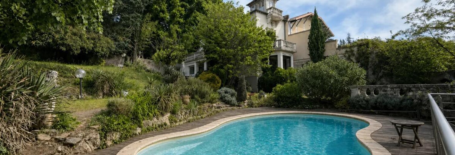 Maison 5 Pièces 160 m² à vendre à Rillieux-la-Pape (69140)