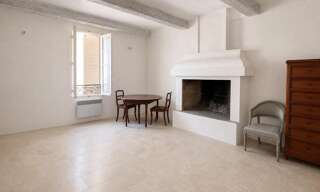 Maison 9 Pièces 220 m² à vendre à Claviers (83830)