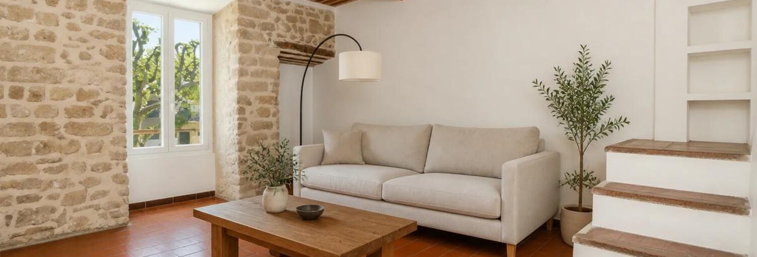 Maison 2 Pièces 100 m² à vendre à Alleins (13980)
