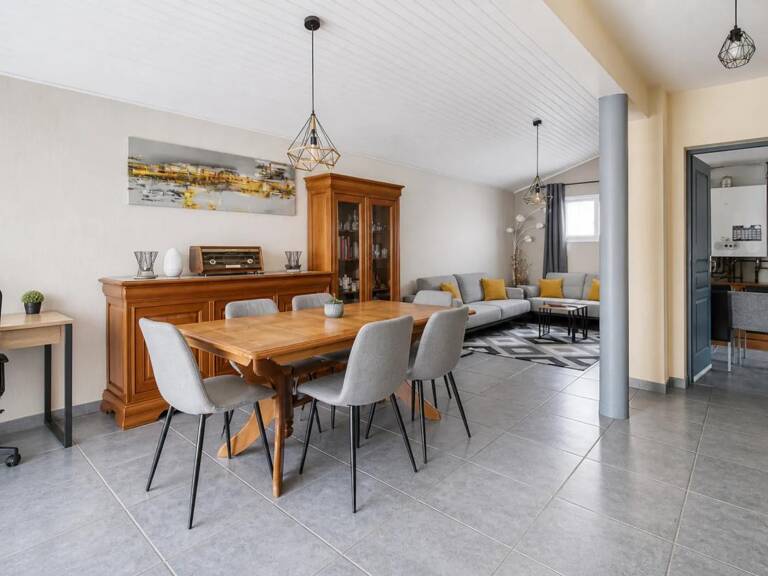 Maison de 6 pièces de 140 m² et 70 m2 de combles aménageables — photo 1