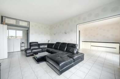 Appartement 4 pièces 207000 €