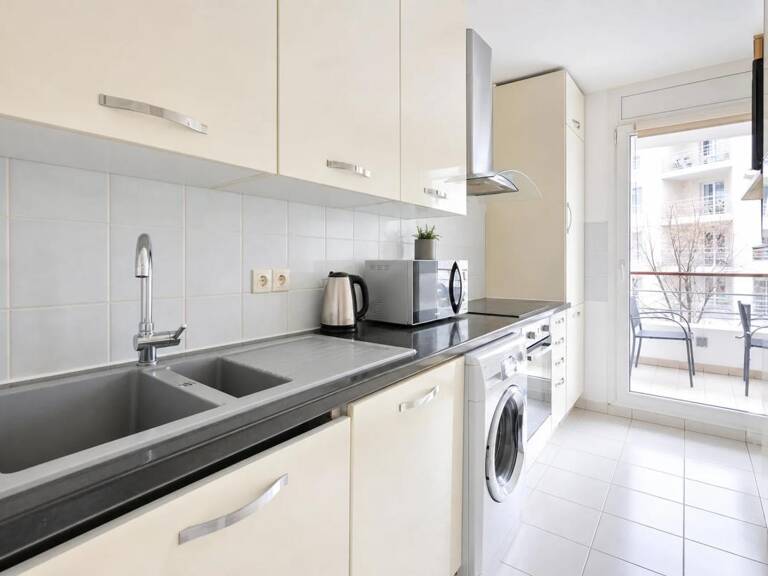 Courbevoie Faubourg de l’Arche — 2 pièces avec terrasse, balcon — photo 1
