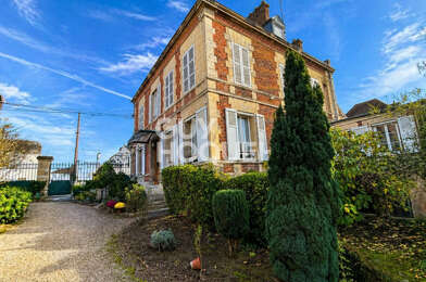 Maison 10 pièces 750000 €