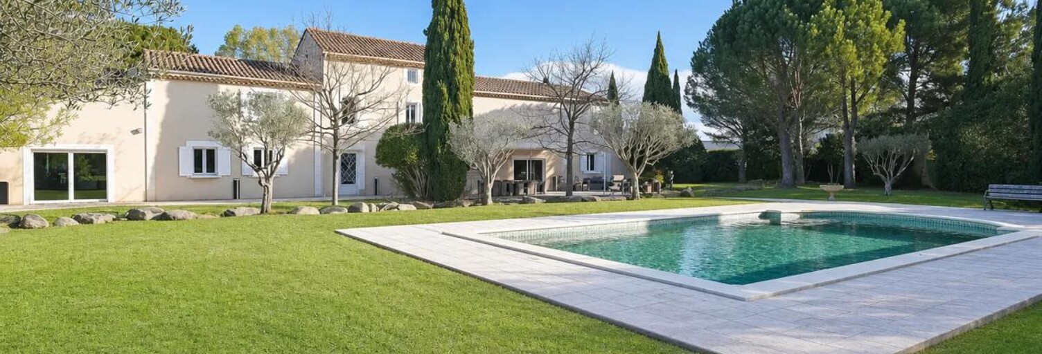 Maison 11 Pièces 312 m² à vendre à Monteux (84170)