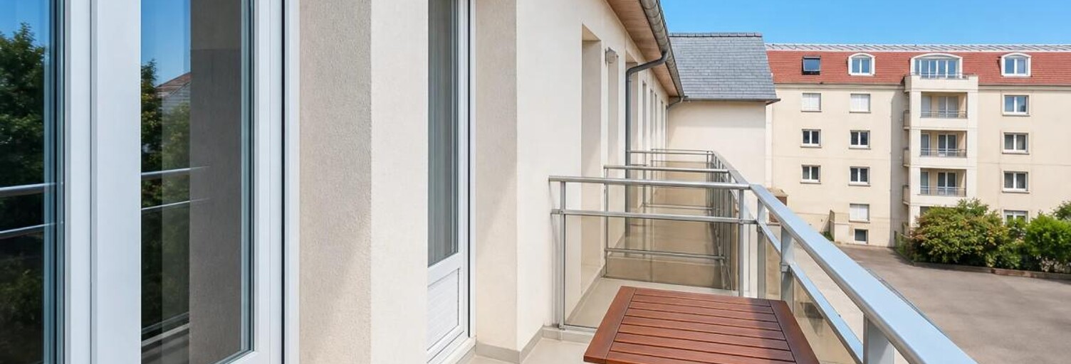 Appartement 1 Pièce 32 m² à vendre à Pontault-Combault (77340)