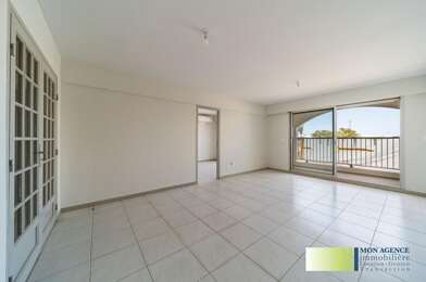 Appartement 3 pièces 1390 €