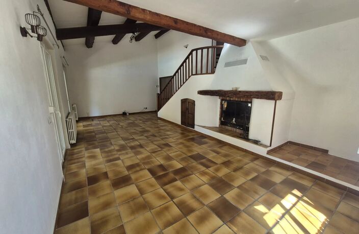 Villa 160 m² avec dépendance, piscine et terrain 2 800 m² — photo 4