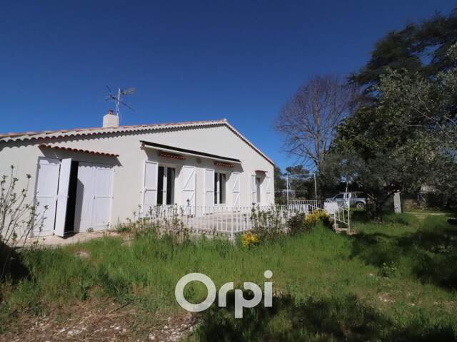 SAINT-MAXIMIN (83470) VILLA T3 avec 2000 m² TERRAIN PLAT — photo du bien