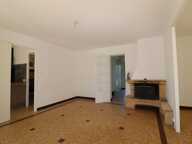 SAINT-MAXIMIN (83470) VILLA T3 avec 2000 m² TERRAIN PLAT — photo 2