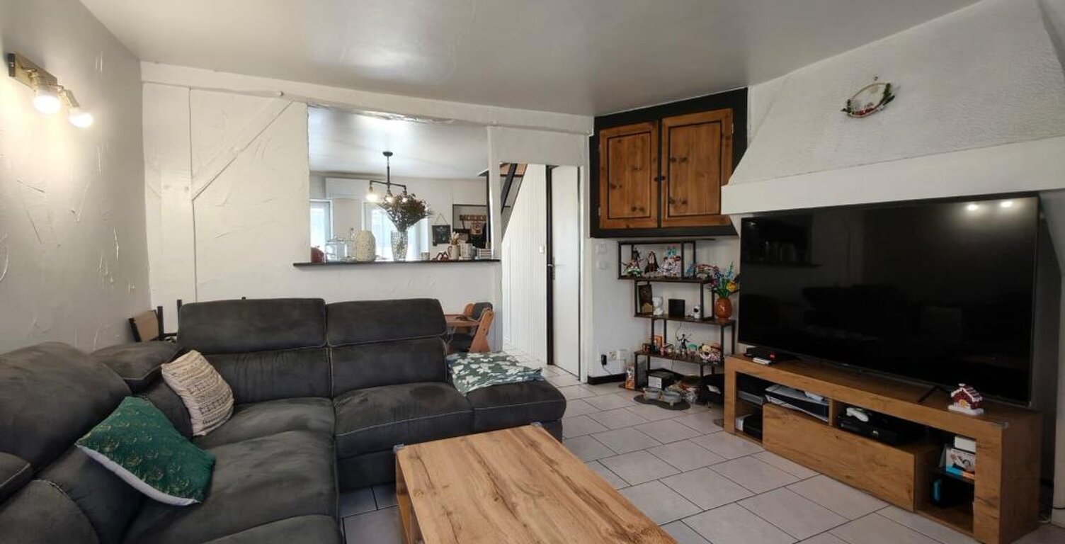 Maison de Ville 63 m² – Confort Moderne, Climatisée et Triple Stationnement — photo 1