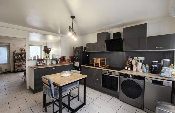 Maison de Ville 63 m² – Confort Moderne, Climatisée et Triple Stationnement — photo 4
