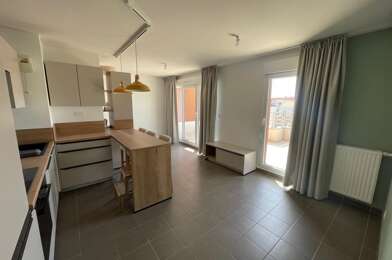 Appartement 3 pièces 242000 €