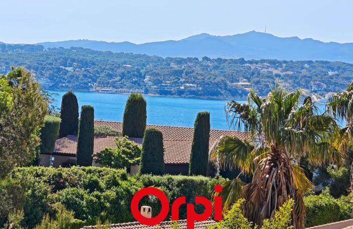 BANDOL APPARTEMENT AVEC PISCINE ET TERRASSE — photo 4